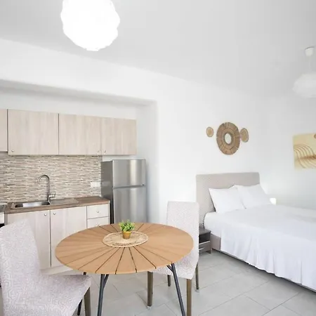 Island Nest Mykonos With Shared Pool Appartamento Plintri